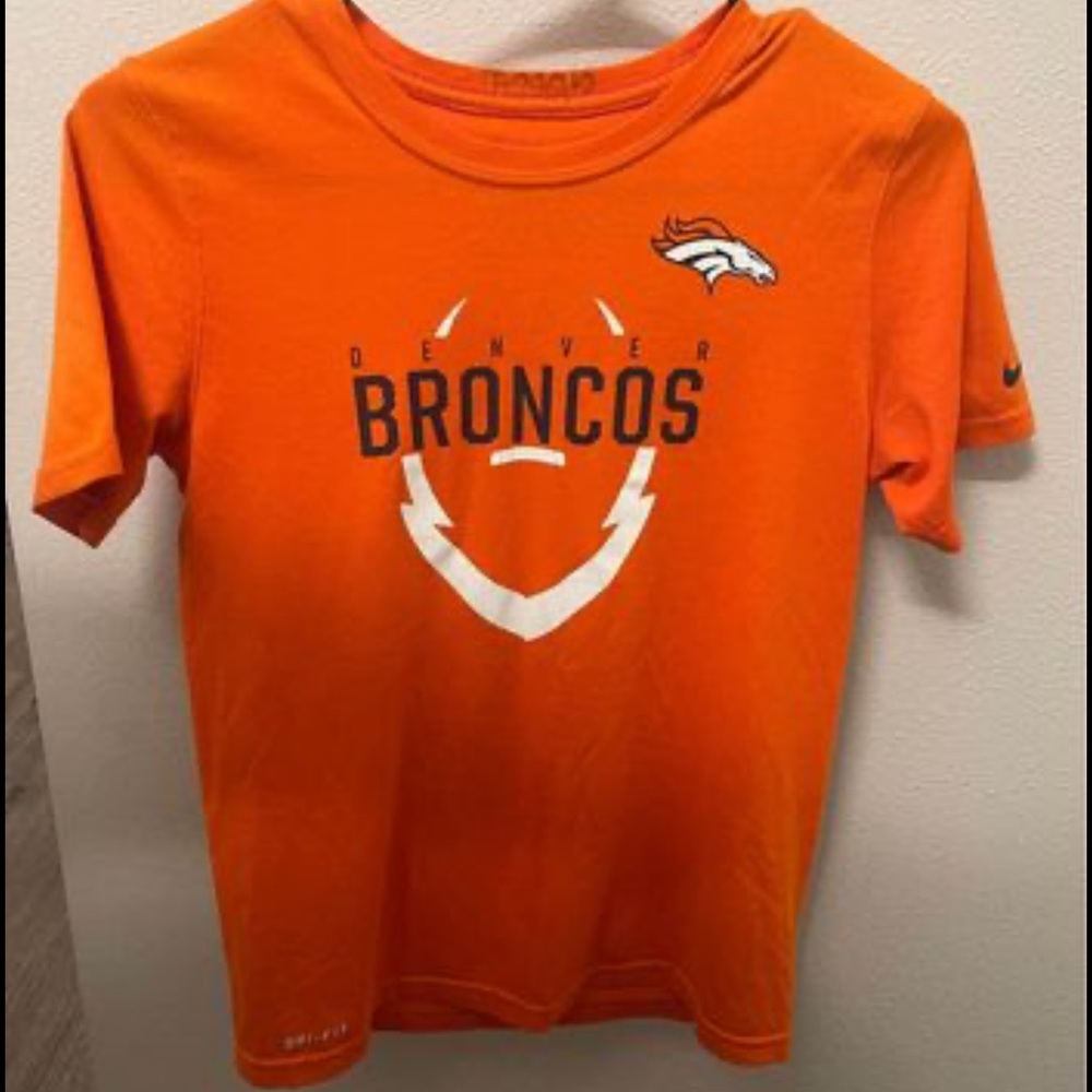 Denver broncos dry fit t shirt. Game day NIKE